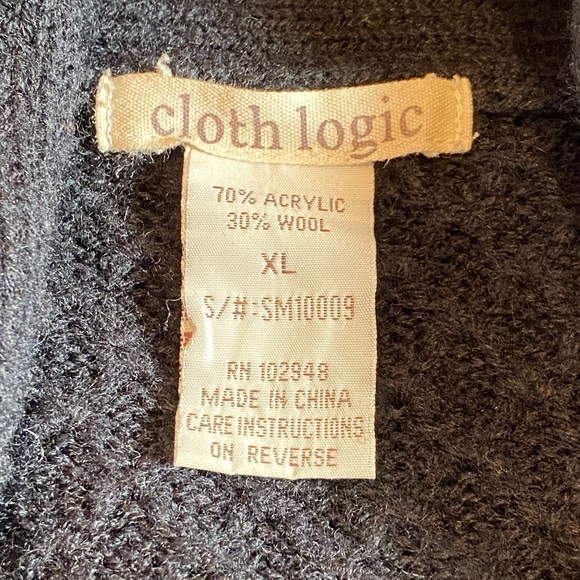 Cloth Logic Ladies XL Black Cable Knit Sweater V-Neck - Picture 8 of 9